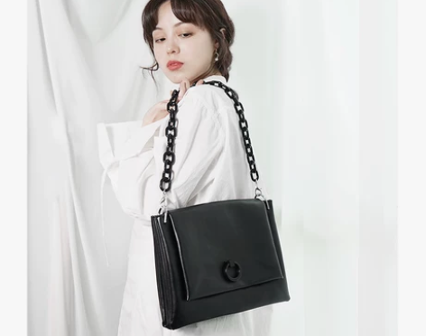 香蕉月亮原创设计款暗黑港风简约手提单肩斜挎...