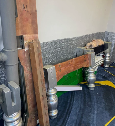 台球灯,还有一个LED灯超亮, 台球室不开...