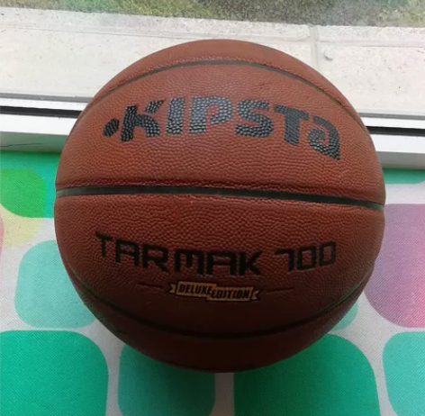 篮球 感兴趣的话点“我想要”和我私聊吧～￥...