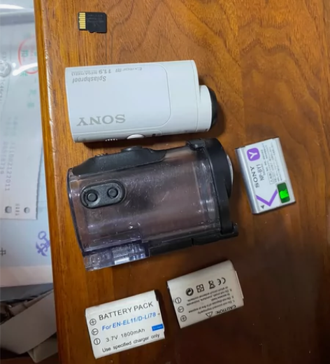sony hdr-az1 额外带三个电池 ...