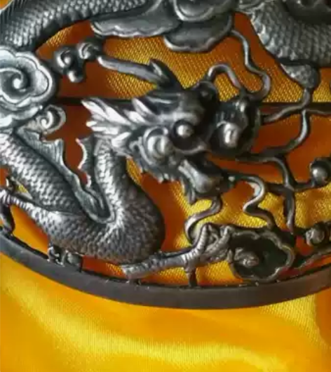 千年遇龙  漫天流萤    龙王尉迟龙炎来...