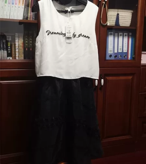 拉夏贝尔全新带吊牌连衣裙，I65大码，原价...