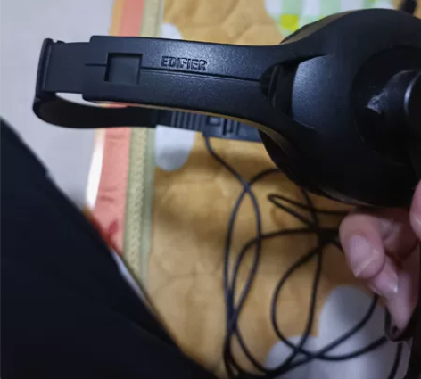出一个漫步者耳机 K800-USB,在家找...