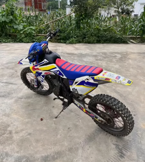 海凌M4一台 250 喜欢的来 便宜 感兴...