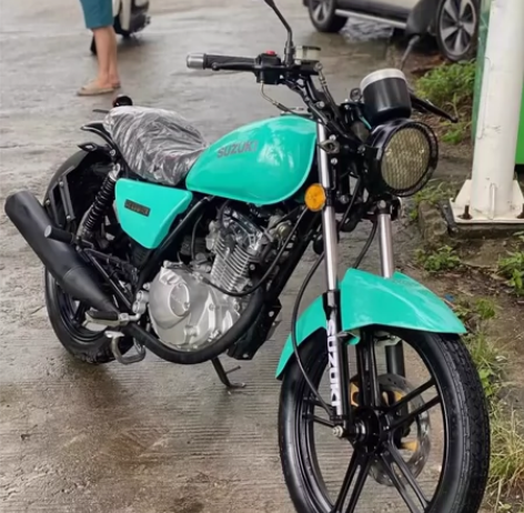进口铃木网红复古150cc，LED大灯，分...