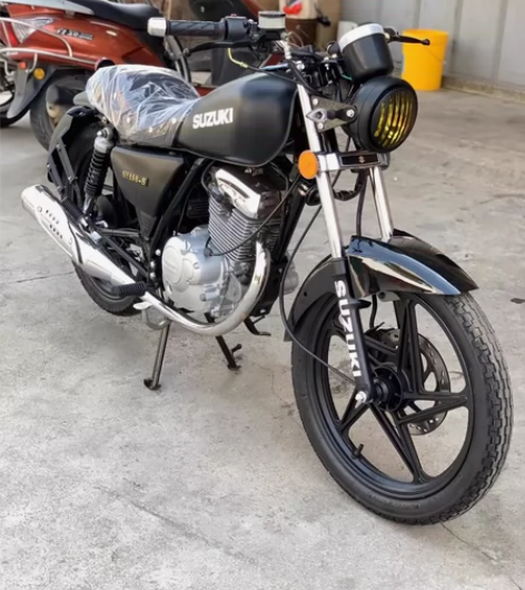 性感铃木网红复古150cc 极品车况 磨砂...