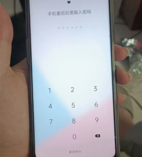 学生备用机，高三毕业出。 真我realme...