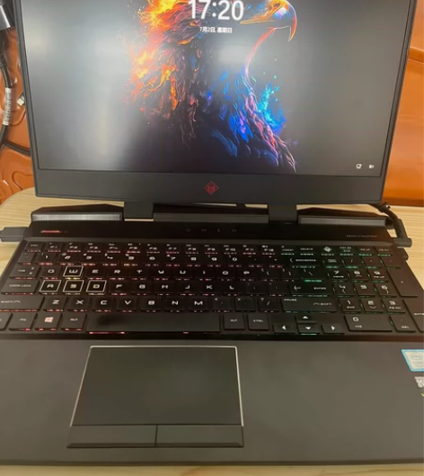 笔记本游戏本惠普暗影精灵4，处理器是i5 ...