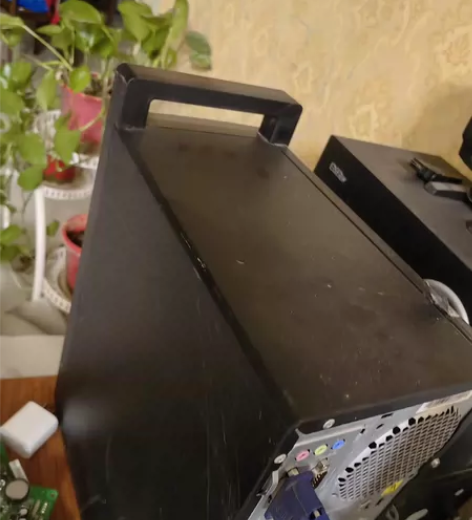 联想台式机，需要的出价 感兴趣的话点“我想...