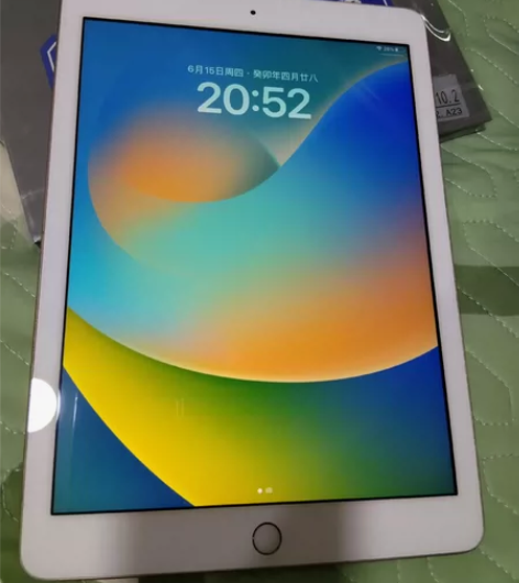ipad A1893第六代苹果平板电脑，用...