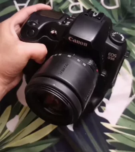 佳能d30套机 单反相机 带28-80m标...