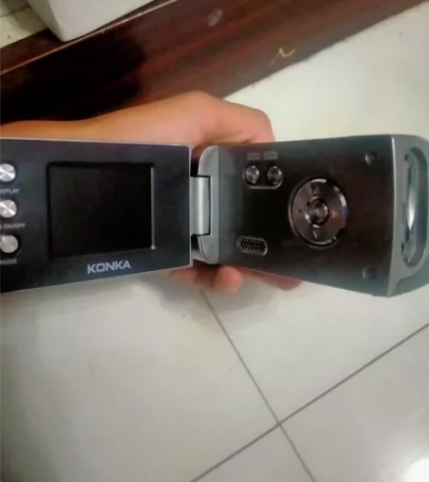 出个康佳kdv-1330，不知好坏，索性当...