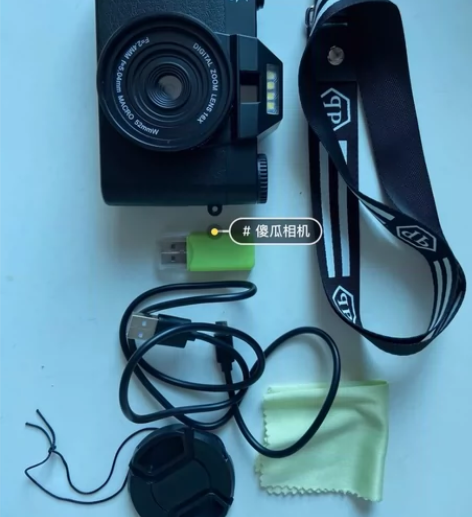 疆友数码相机，没怎么用过就用过三四次，现在...