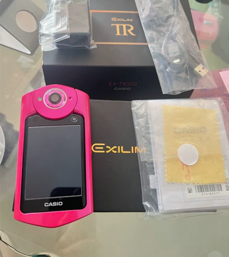 卡西欧tr550全套，9.9新无磕碰，几年...