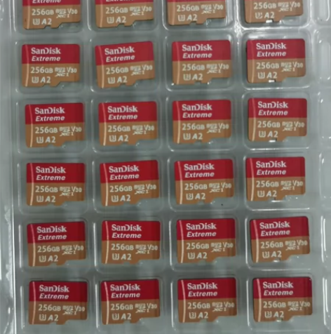 出全新TF内存卡256G  至尊红金卡 适...