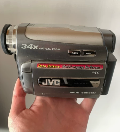 JVC录像带摄影机dv机 收拾柜子发现的 ...