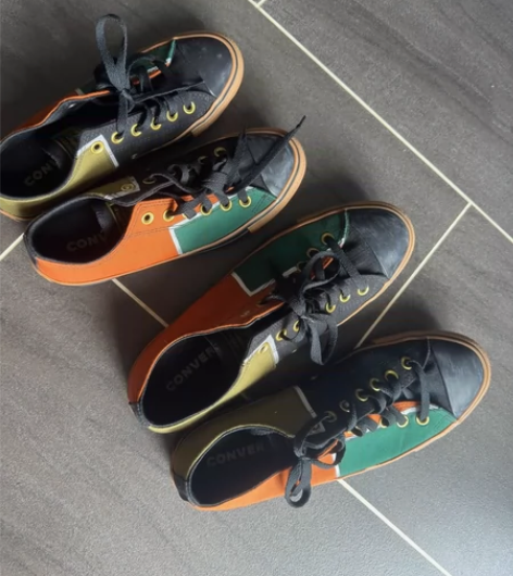 1??匡威converse帆布鞋，男女同款...