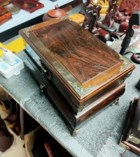 大红酸枝首饰盒红木珠宝箱复古欧式风格饰品收...