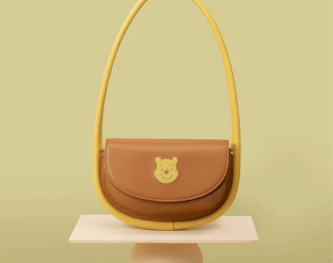 【狂欢价】不莱玫迪士尼秋千包腋下包甜酷小包...