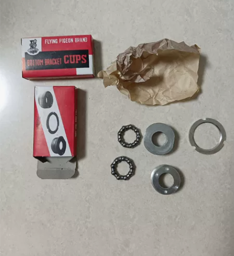 飞鸽牌自行车中轴配件，老货库存，见图见物。...