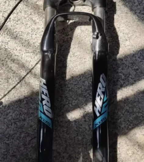 喜德盛英雄600油簧前叉，27.5轮组，头...