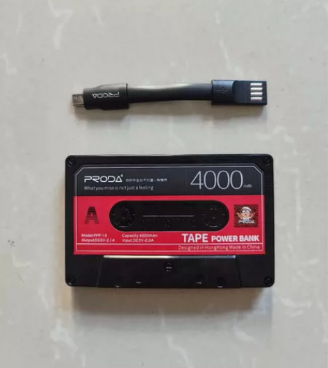 便携小巧4000毫安移动电源充电宝，包邮，...