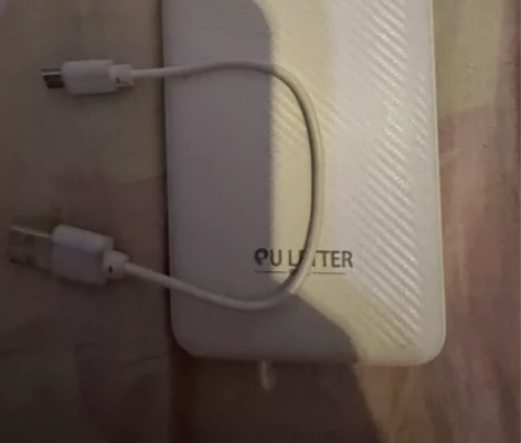 充电宝10000毫安！买来一次没用过呢！原...