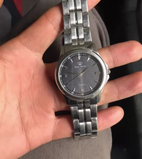 天王手表??朋友送的，没怎么带过需要更换电...