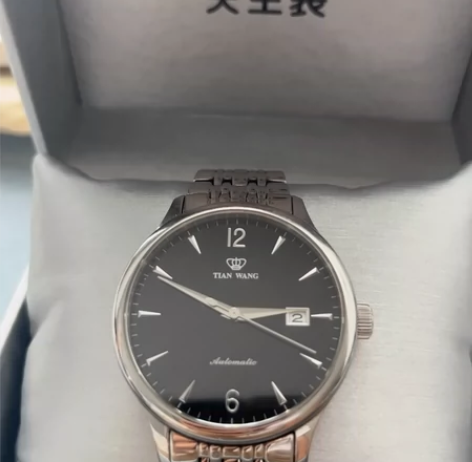 天王男士机械手表??基本无磨损 感兴趣的话...