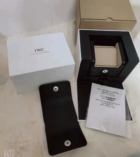 最新万国手表盒包装盒，手表收纳盒礼品盒，整...