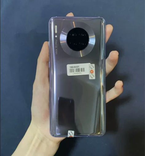 华为mate30，4G版8+128g，，外...