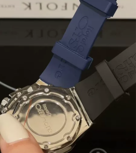 爱彼 皇家橡树手表高端货 品质很好很好优雅...