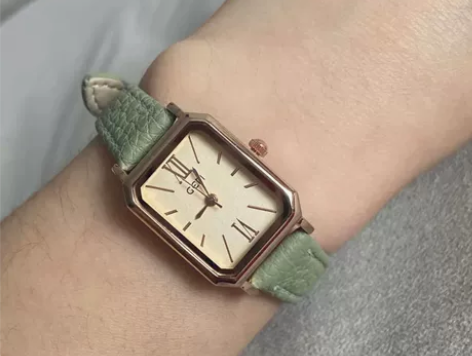 歌迪新款手表女士简约小众设计轻奢气质小方表...