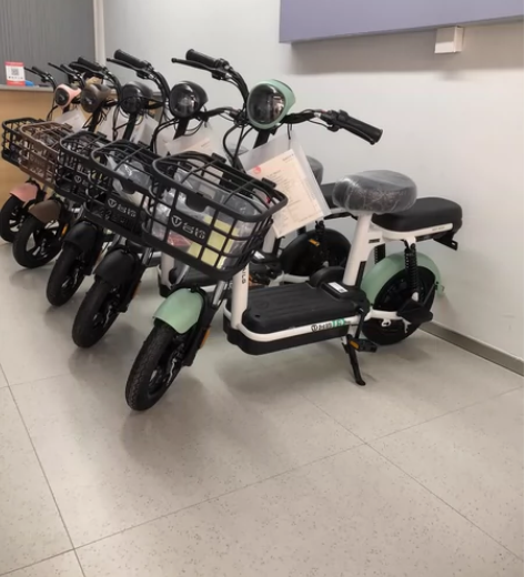 新车也不贵，还有质保，新国标还能免费给您上...