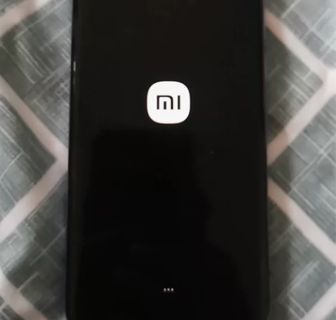 小米10Pro 5G屏幕全好,有账号,有需...