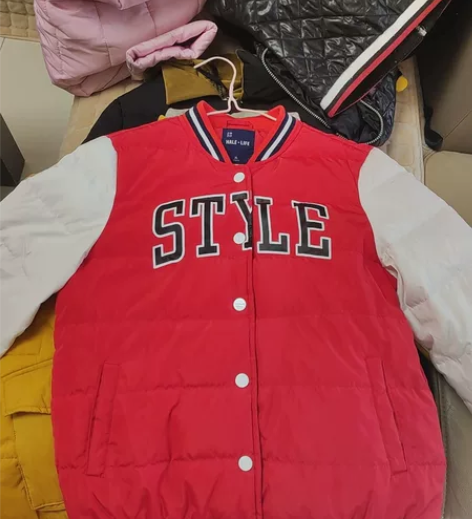 棒球?袄子-真心实惠 码数偏大 上学穿，可...