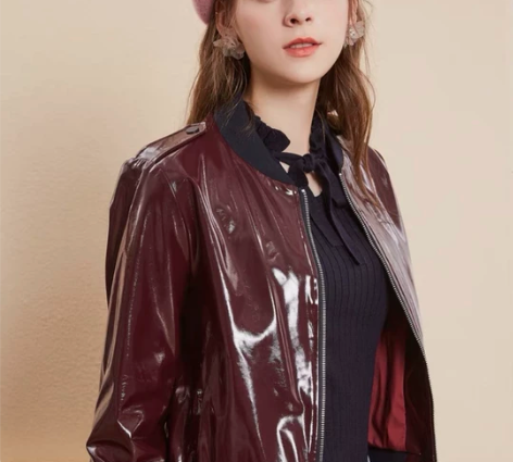 三彩春秋季新款 PU亮皮漆皮酒红色外套拉链...
