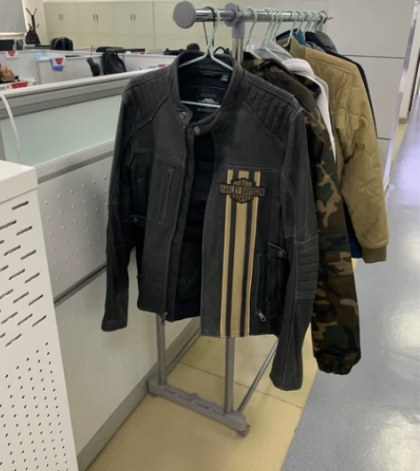 哈雷皮衣 今年五月购于金港，小票在，原价5...