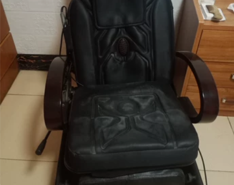 出闲置按摩器一个，买了几年没用两次，功能齐...