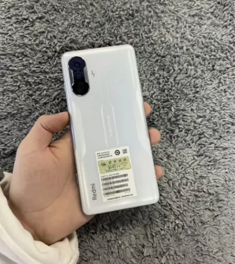 红米k40 99新 内存容量870 G ...