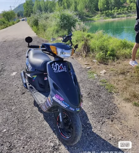 雅马哈r1天蝎排气 准新 感兴趣的话点“我...