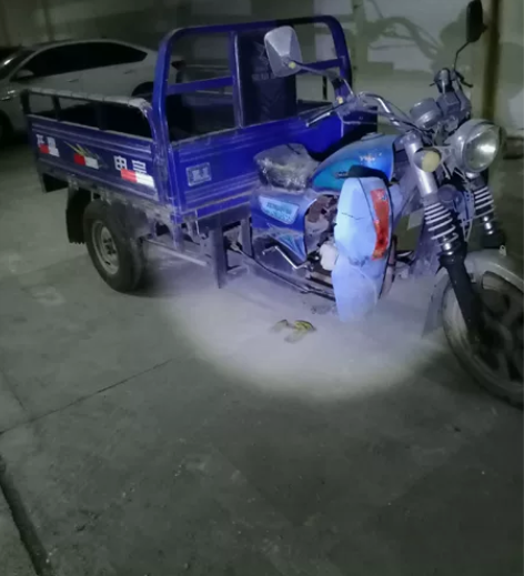 宗申三轮摩托车，150发动机，无户，车厢1...
