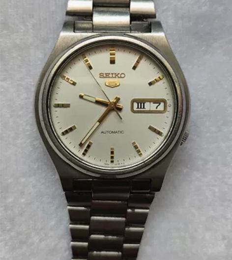 精工全自动机械男表，镜面干净无划痕，夜光指...