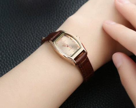 时尚复古方形手表女小表盘学生防水简约细带小...