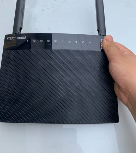 腾达AC9电信博通版千兆口1200M不带脚...