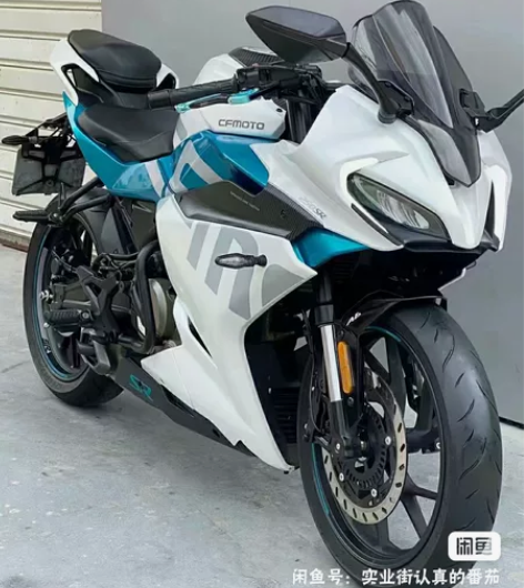 春风250SR 出售原版原漆九成九新二手车...