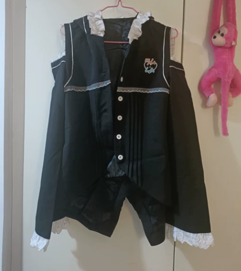 拉姆雷姆外套 一次没穿过没下水，前短后长穿...