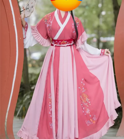 白菜汉服三件套，全新，仅试穿，s码 实物有...