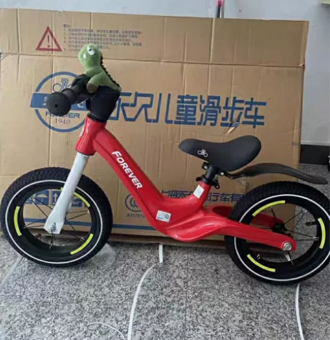 永久无脚踏儿童平衡车学步滑行车自行车宝宝滑...