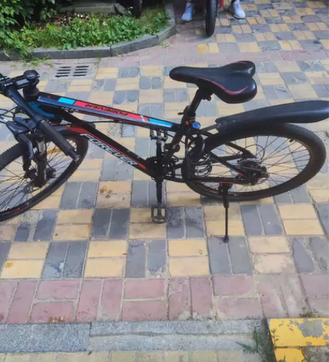 永久牌山地车，24寸车 学生自行车 骑三年...